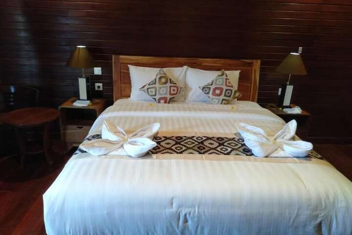 Room 16 of 56