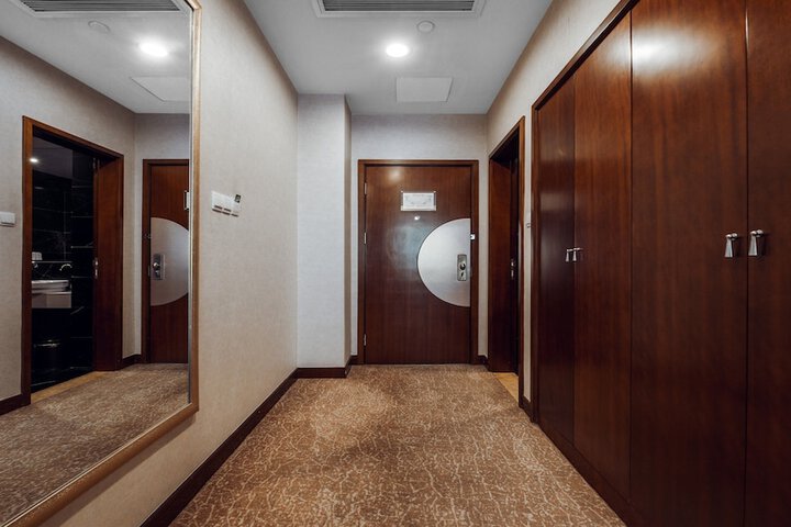 Room 26 of 139