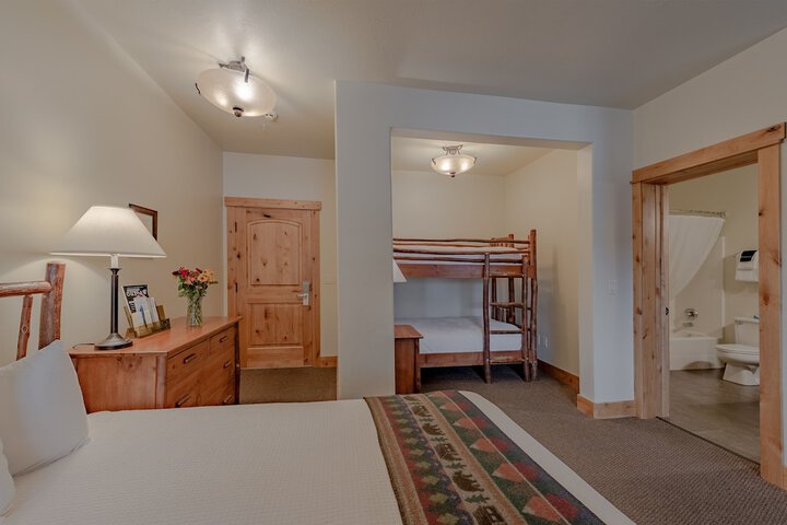 Room 15 of 88