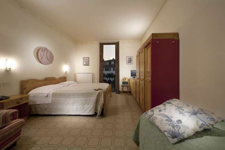 Room 13 of 41