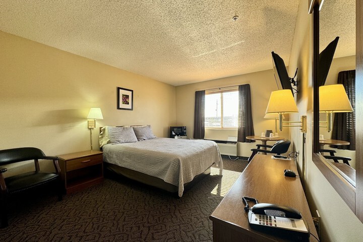 Room 13 of 29