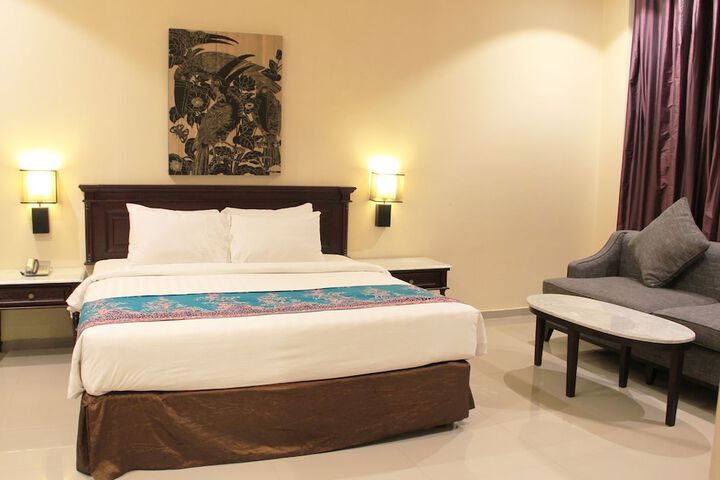 Room 4 of 39