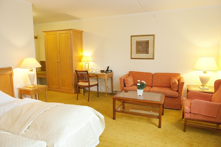 Room 67 of 151