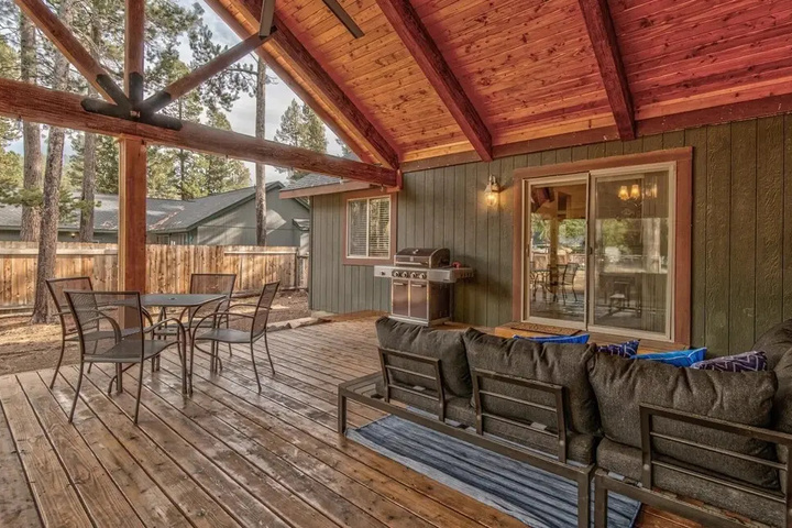 Terrace/Patio 7 of 24