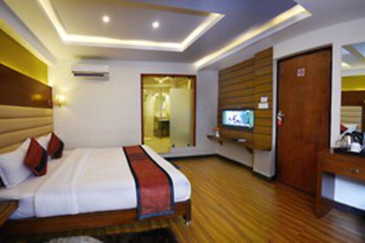Room 79 of 339