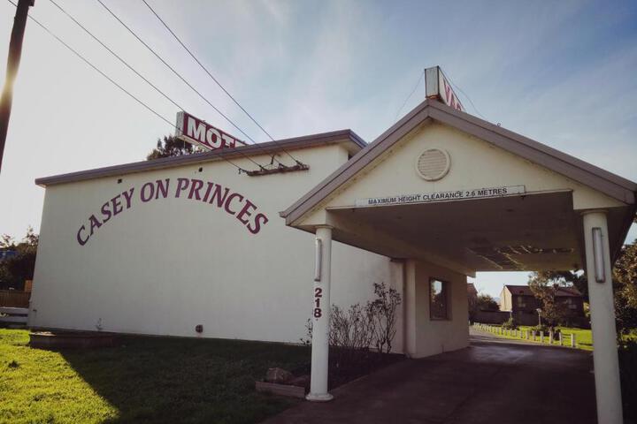 Casey on Princes Motel