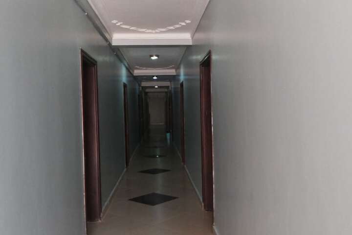 Ballroom/Hall 75 of 94