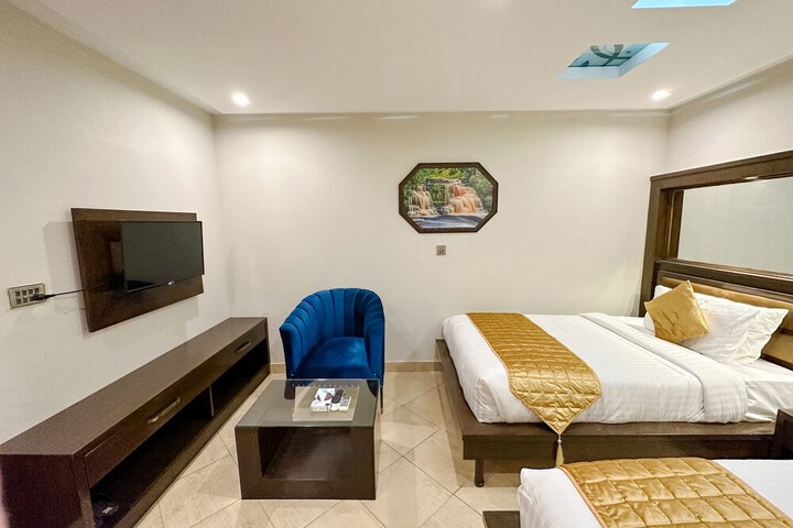 Room 22 of 42
