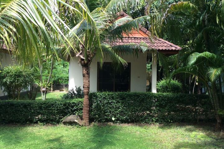 Room 2 of 17