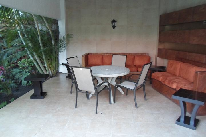 Terrace/Patio 24 of 26