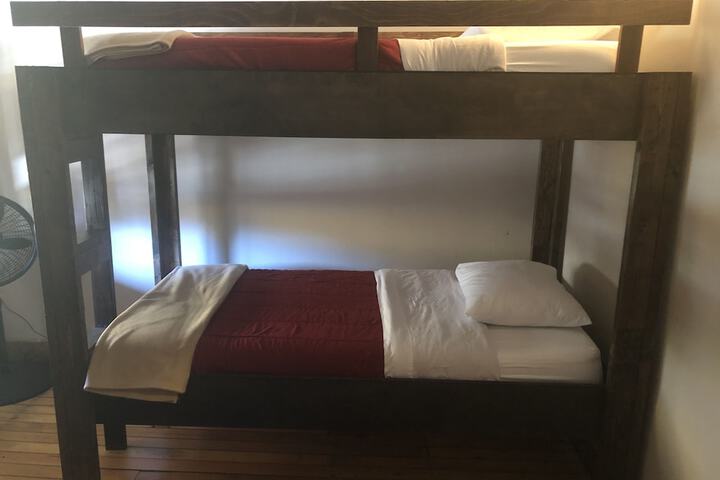 Room 44 of 68