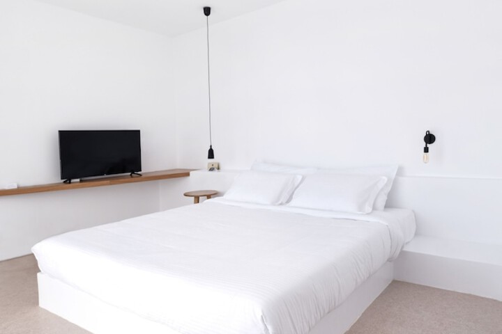Room 10 of 79