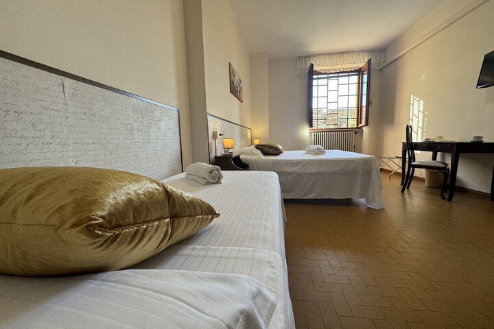 Room 36 of 96