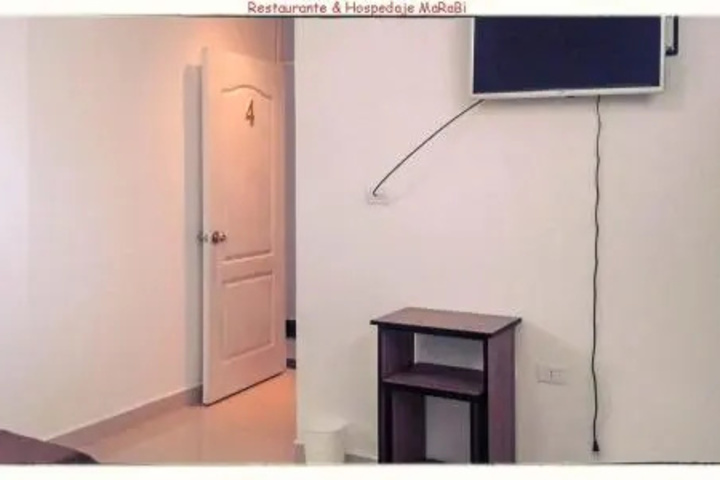 Room 2 of 10