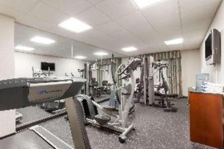 Hotel Gym
