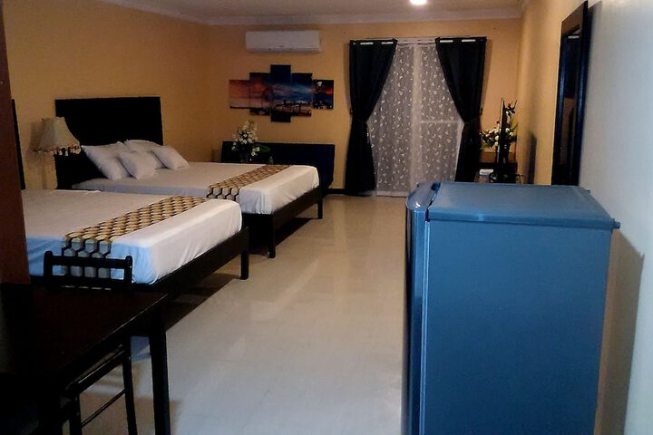 Room 5 of 66
