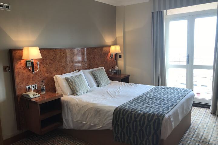 Room 17 of 72