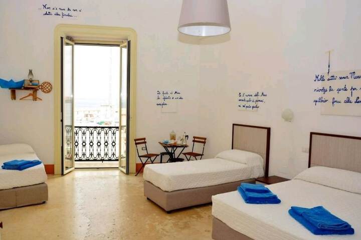 Room 3 of 15