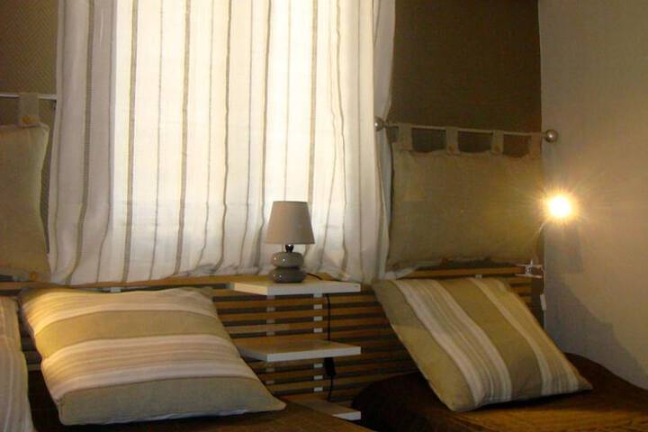 Room 9 of 44