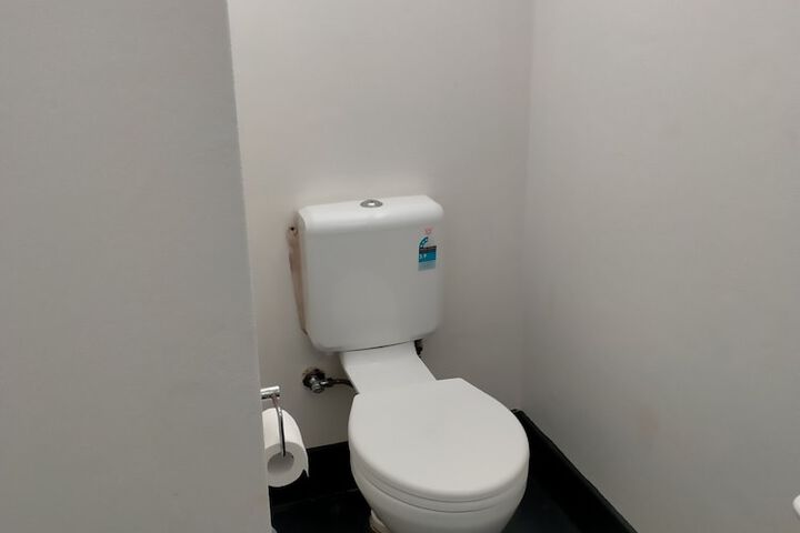 Room 19 of 36