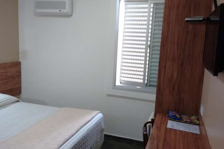 Room 11 of 44