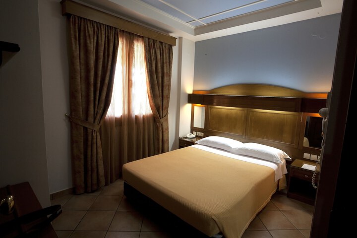 Room 14 of 59
