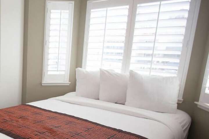 Room 16 of 29