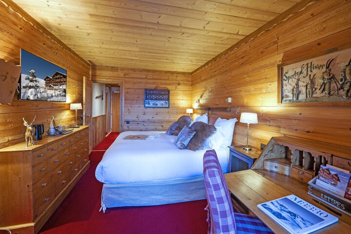 Room 7 of 115