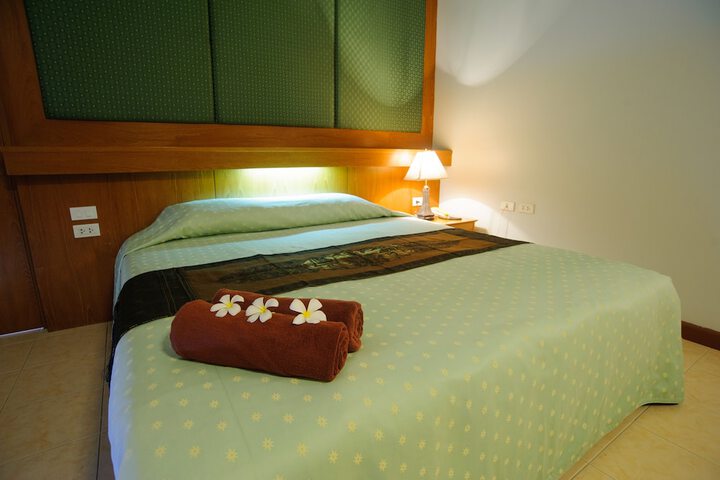 Room 10 of 54