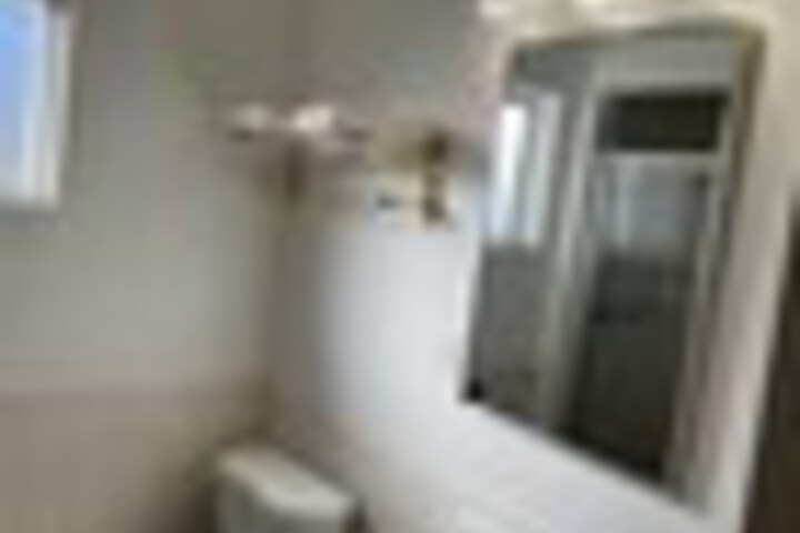 Room 17 of 21