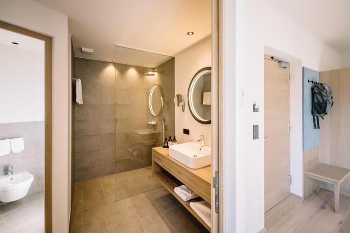 General 54 of 100