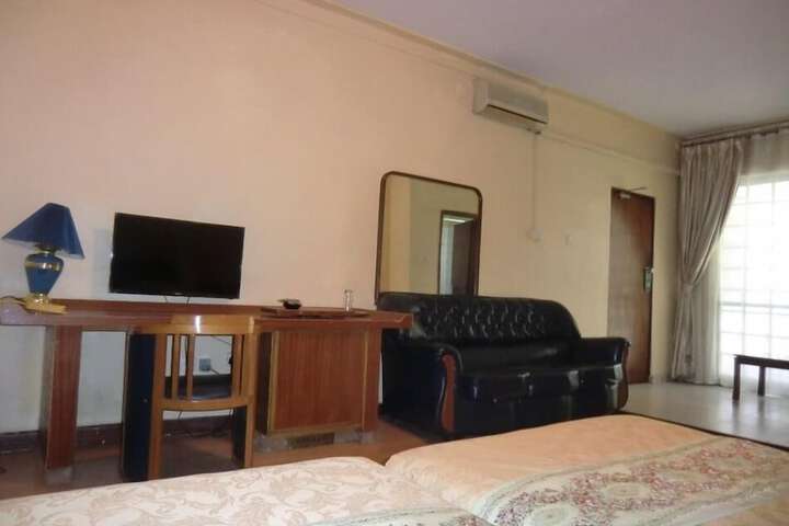 Room 16 of 56