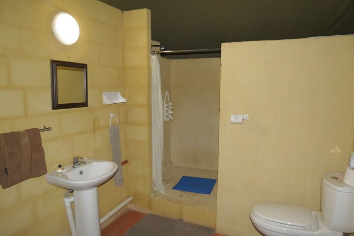 Room 14 of 44