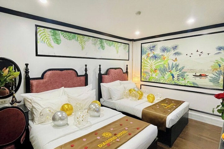 Room 82 of 113