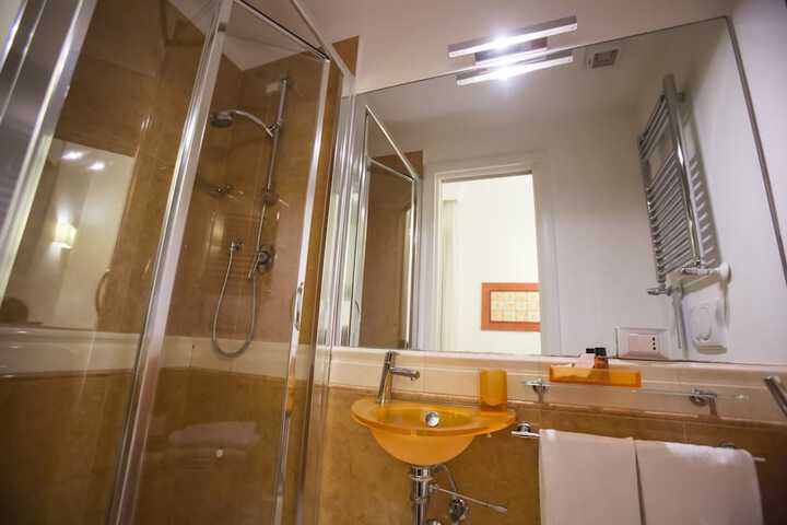 Bath Photo