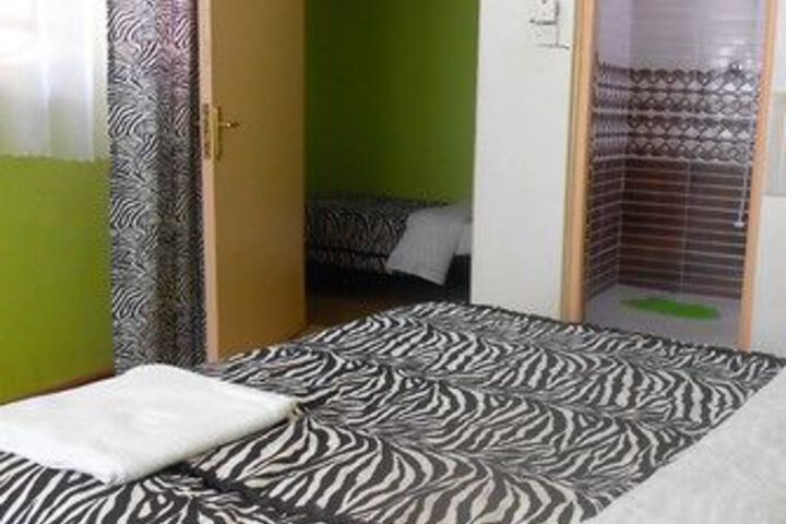 Room 29 of 63