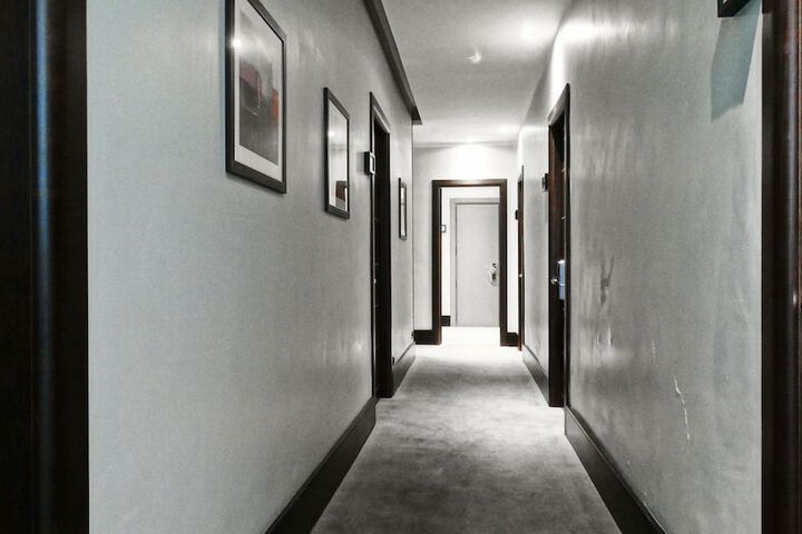 Ballroom/Hall 73 of 79