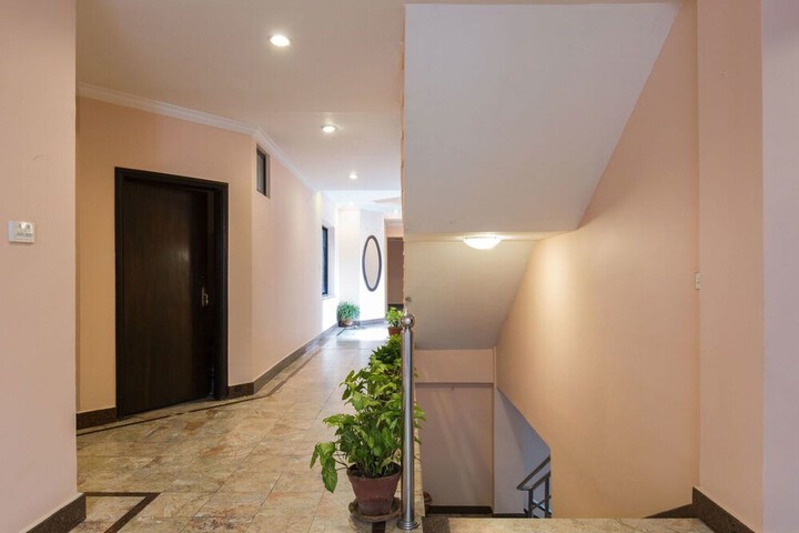 Ballroom/Hall 40 of 53