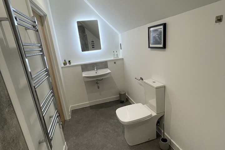 Room 10 of 95