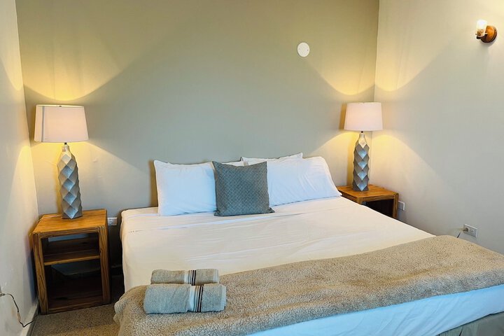 Room 14 of 171