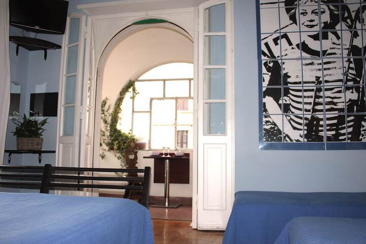 Room 6 of 41