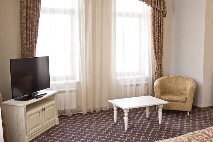 Room 15 of 42