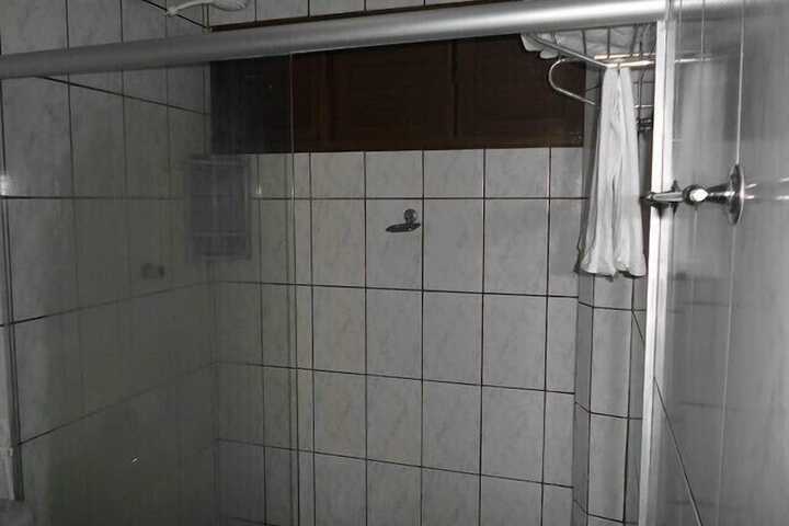 Room 26 of 43