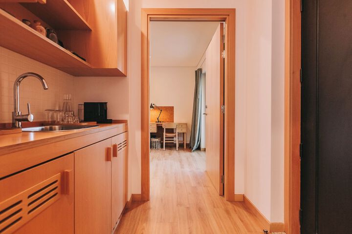 Room 47 of 181