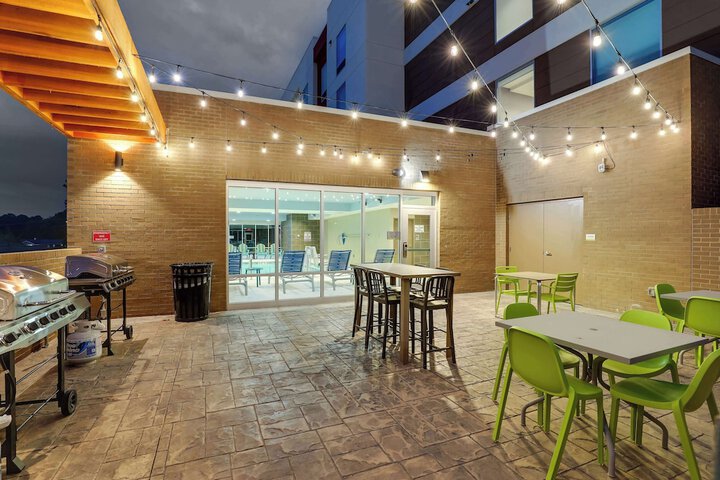 Terrace/Patio 65 of 66