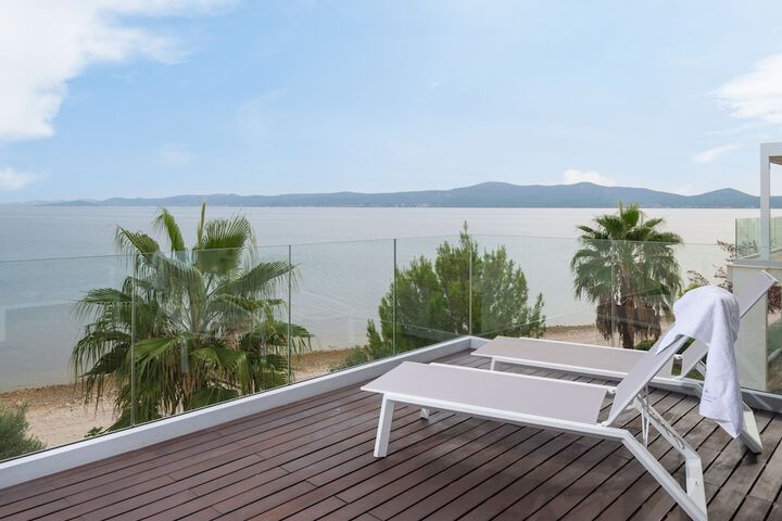 Terrace/Patio 47 of 70