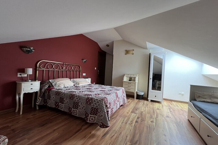 Room 30 of 63
