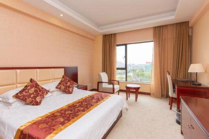Shanghai Huan Yuan Hotel