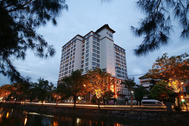 Hotel 46 of 48