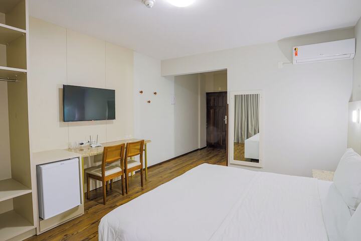 Room 22 of 91